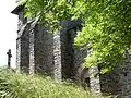 Le clocher de l'église Notre-Dame-de-Lasplanques.