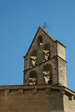 Le clocher-mur.