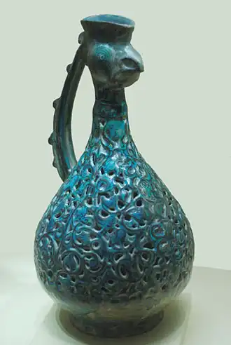 Aiguière à tête de coq, Iran, XIIe siècle, musée du Louvre.