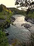 Les Colliding Rivers