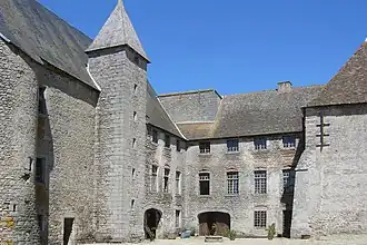 Commanderie hospitalière de Lavaufranche (XIIe siècle). Guy de Blanchefort en a été commandeur.
