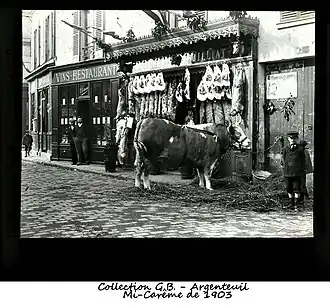 Une boucherie.