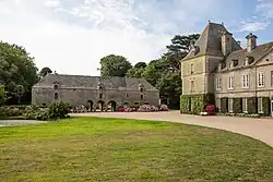 Les communs sud.