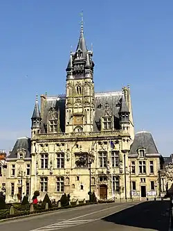 Hôtel de ville.