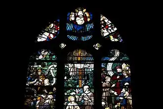 Dieu avec la tiare