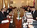 Une des salles de conférence.
