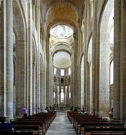 La nef.