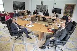 Description de cette image, également commentée ci-après