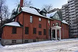 Consulat général à Montréal.