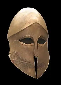 Un casque corinthien, dont la forme a inspiré Gaudí.