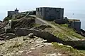 Réduit, blockhaus et phare de la pointe de Kermorvan
