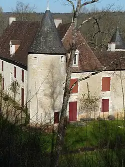 La tour d'angle sud-ouest.