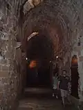 Corridor, au fond du grand hall