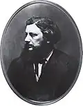 Gustave Courbet (1864), plaque émaillée encadrée 15,4 x 11,8 cm. d'après un cliché d'Étienne Carjat, musée Carnavalet.