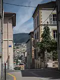 Une rue à Cours-la-Ville