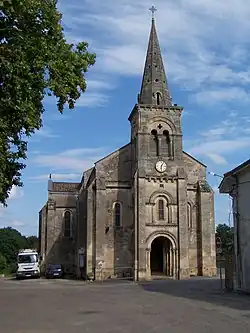 L'église Saint-Léger (août 2014).