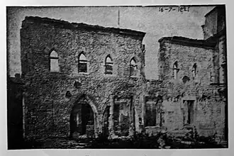 en 1925,