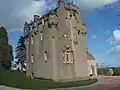 La façade du château.
