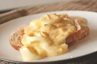 Image illustrative de l’article Toast aux œufs brouillés