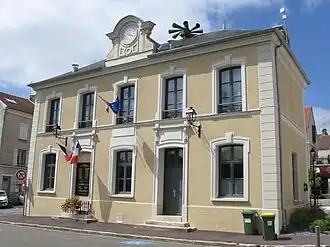 Crespières