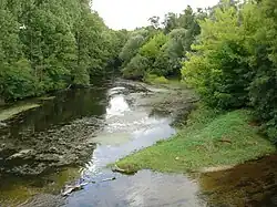 La rivière Creuse en direction de Preuilly-la-Ville en 2011.