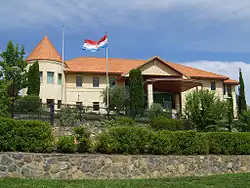 Ambassade à Canberra.