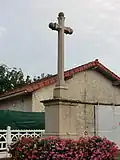 Croix à Bourg-Saint-Christophe.