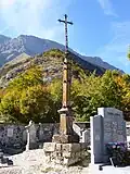 La croix du cimetière (1771).