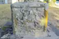 Socle de la croix face 3.