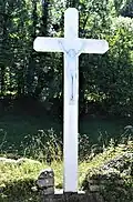Une croix.