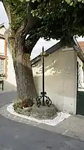Une croix de chemin.