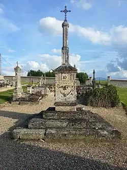 Croix de cimetière.