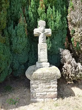 Croix de chemin à la Fourchette.