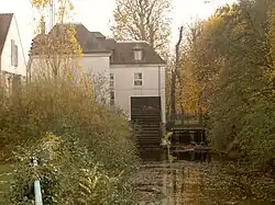 Le vieux moulin.