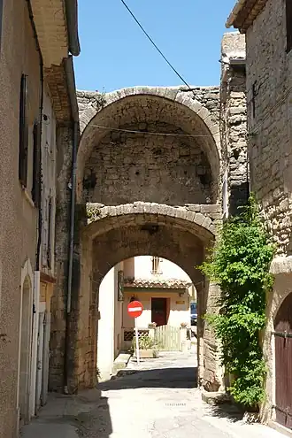 Cucuron