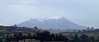 Vue du Cumbal depuis le sud-est.