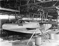 L'avion en cours de construction, photographié le 5 juillet 1916.