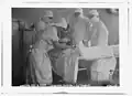Salle d'opération au « No&nbsp;2 Canadian stationary hospital » (1914).