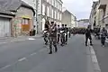 Défilé du 42e RT avec son drapeau à Laval le 26 mai 2011 pour sa dissolution.