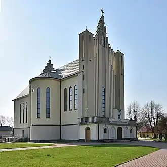 La basilique Notre-Dame-de-La-Salette de Dębowiec.