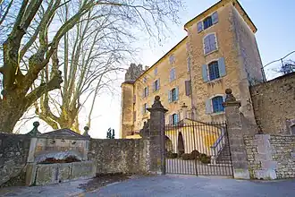 Le château.