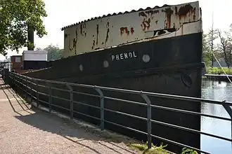 illustration de Phenol (navire-citerne)