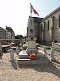 Le monument aux morts.