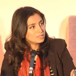 Description de l'image Deeyah Khan 2017 (cropped).png.