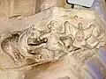 Chapelle sud, bloc sculpté du XIIe&nbsp;siècle réemployé.