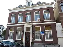 Ambassade à La Haye.