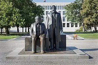 Image illustrative de l’article Marx-Engels-Forum