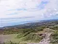 Le cap de la Chèvre et la baie de Douarnenez vus du sommet du Ménez Hom.