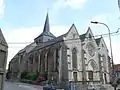 La façade et le flanc.