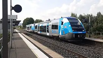 X 73500 sur un TER Clermont-Ferrand – Aurillac, en juin 2023.